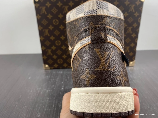 LV x Air OFF-WHITE Jordan 1 0818